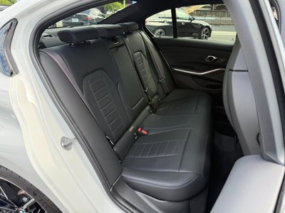 2024 BMW 3 SERIES 缩略图 11