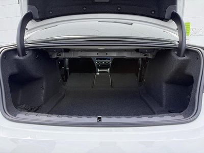 2024 BMW 3 SERIES 缩略图 46