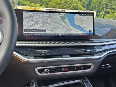2025 BMW X7 缩略图 20