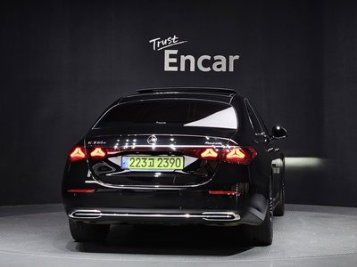 MERCEDES-BENZ E-CLASS - 3