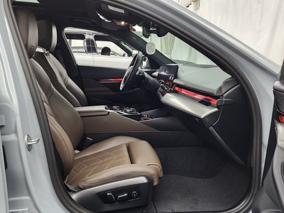 2024 BMW 5 SERIES — миниатюра 17