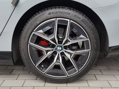 2024 BMW 5 SERIES 照片 8