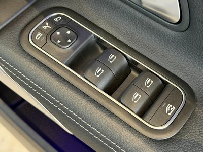 2025 Mercedes-BENZ A-CLASS thumbnail 25