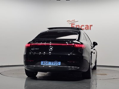 2022 Mercedes-BENZ EQS 照片 4