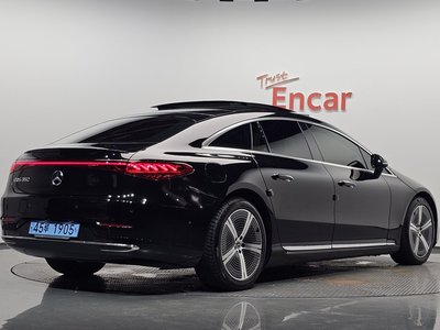 2022 Mercedes-BENZ EQS 照片 2