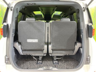 2025 Toyota ALPHARD — миниатюра 29