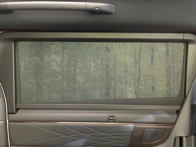 2025 Toyota ALPHARD — миниатюра 38
