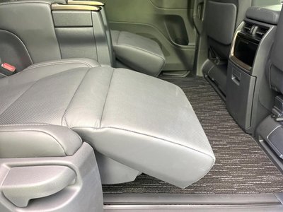 2025 Toyota ALPHARD — миниатюра 33