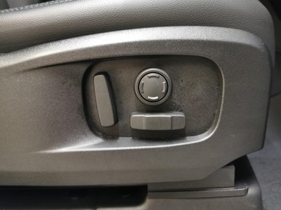 2024 LAND Rover DEFENDER thumbnail 38