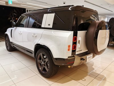 2024 LAND Rover DEFENDER thumbnail 22