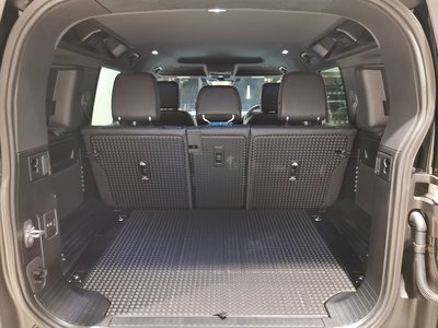 2024 LAND Rover DEFENDER thumbnail 25