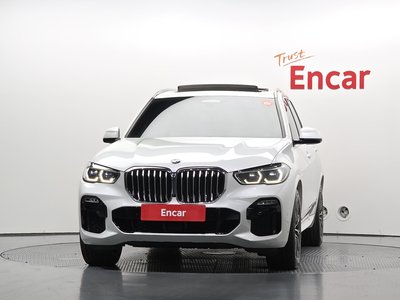 صورة 2 لـ 2021 BMW X5