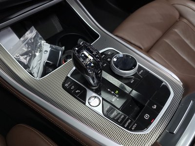 2021 BMW X5 — миниатюра 12