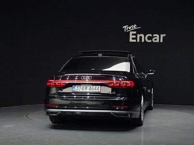 AUDI A8 - 3