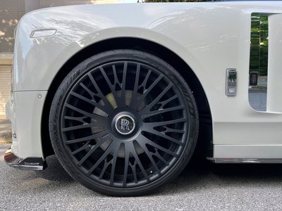ROLLS-ROYCE PHANTOM - 4