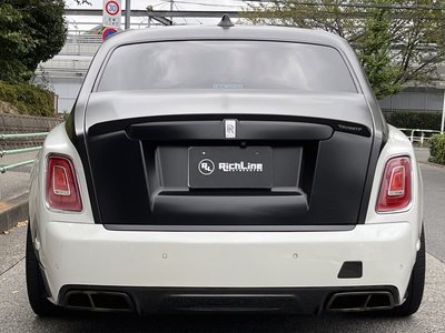 ROLLS-ROYCE PHANTOM - 8