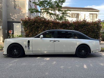 ROLLS-ROYCE PHANTOM - 5