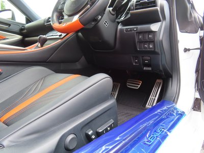 صورة مصغرة 59 لـ 2018 Lexus RC F