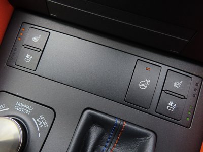 صورة مصغرة 76 لـ 2018 Lexus RC F