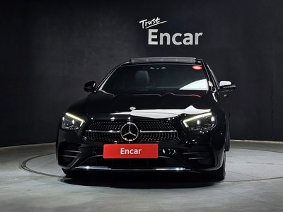 MERCEDES-BENZ E-CLASS - 2