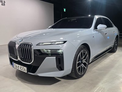 BMW 7 SERIES - 1