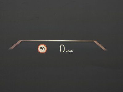 2025 BMW X7 thumbnail 15
