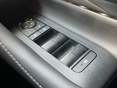 2023 Toyota ALPHARD — миниатюра 20