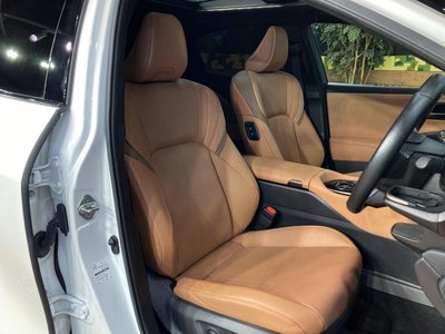 2024 Toyota CROWN SPORT photo 9