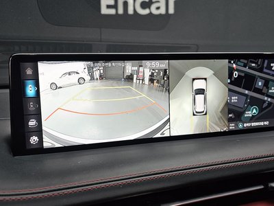 2022 Genesis GV70 thumbnail 21