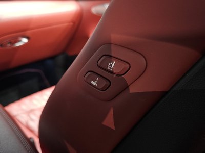 2022 Genesis GV70 thumbnail 32
