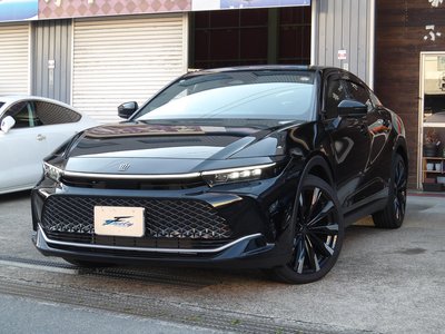 TOYOTA CROWN CROSSOVER