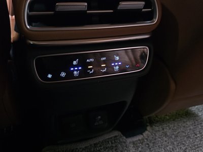 2024 Genesis GV80 thumbnail 31