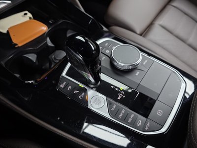 2024 BMW X4 — миниатюра 12
