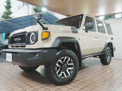 2025 Toyota LAND CRUISER 70 — миниатюра 68