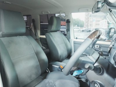 2025 Toyota LAND CRUISER 70 — миниатюра 37