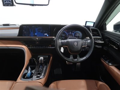 TOYOTA CROWN SPORT - 6