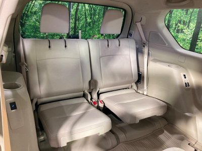 TOYOTA LAND CRUISER PRADO - 10