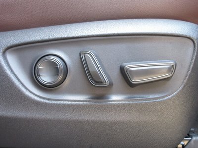 2025 Toyota LAND CRUISER 250 — миниатюра 47