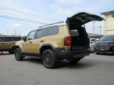 صورة 5 لـ 2025 Toyota LAND CRUISER 250