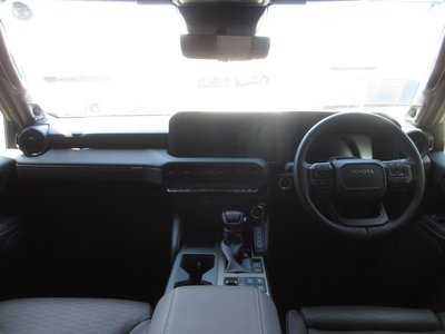 صورة 6 لـ 2025 Toyota LAND CRUISER 250