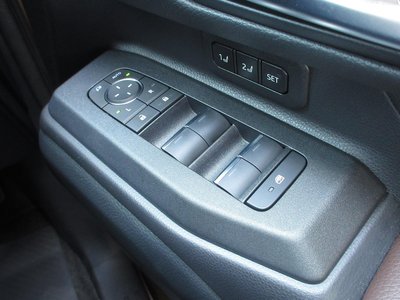 2025 Toyota LAND CRUISER 250 — миниатюра 48