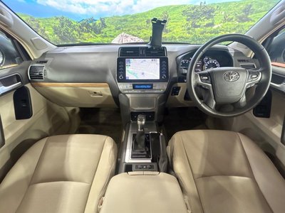 TOYOTA LAND CRUISER PRADO - 2