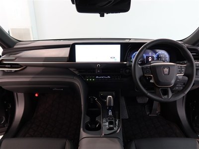 2024 Toyota CROWN SPORT photo 8