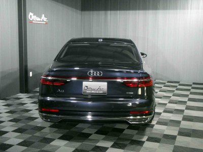 AUDI A8 - 9