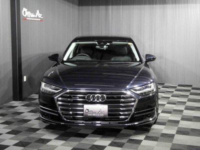 AUDI A8 - 5