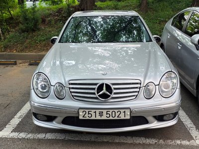 MERCEDES-BENZ E-CLASS - 2