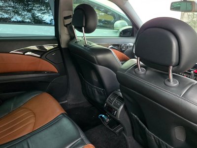 MERCEDES-BENZ E-CLASS - 10