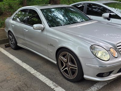 MERCEDES-BENZ E-CLASS - 1