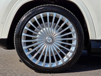 MERCEDES-BENZ GLS - 6