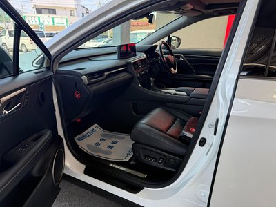 صورة 5 لـ 2022 Lexus RX